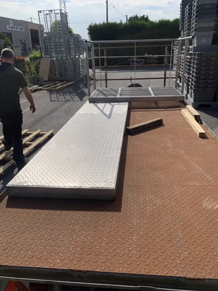 Fabrication mobilier extérieur près de Bordeaux